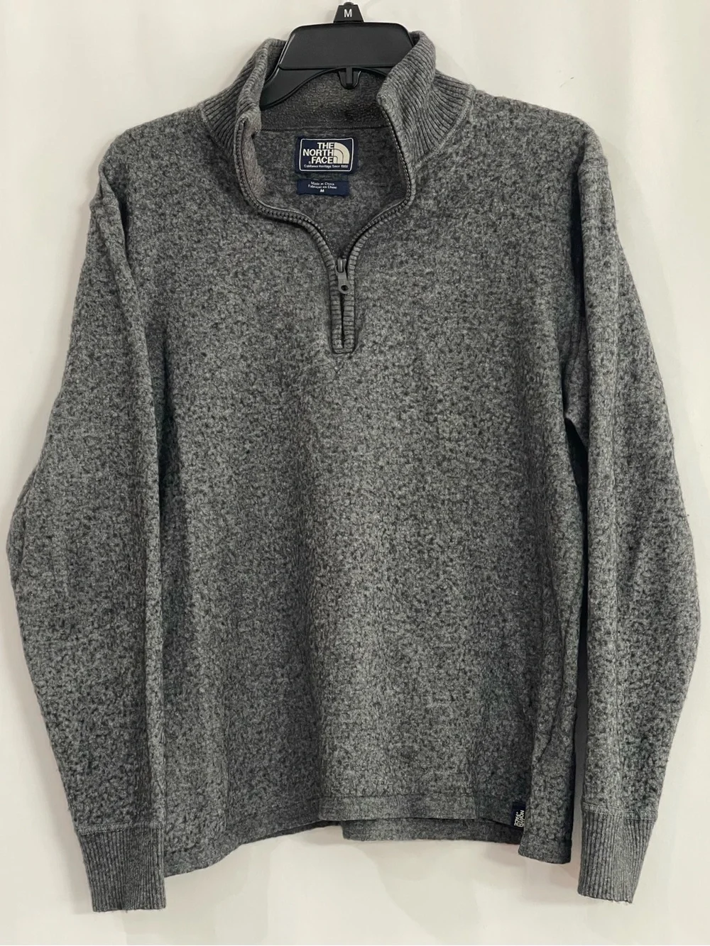 The North Face Men’s Heather Gray Half-Zip Pullover Sweater Size Medium
